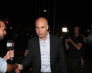 Para recaudar fondos para su campaña