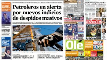 mira las tapas de los diarios