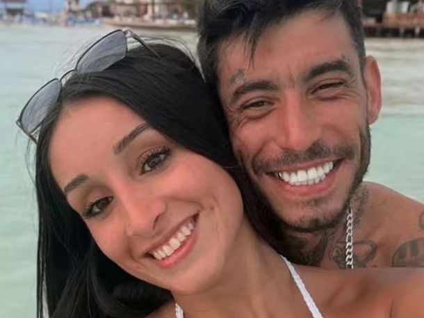 Ulises Bueno oficializó con su community manager: estalló la interna en su productora