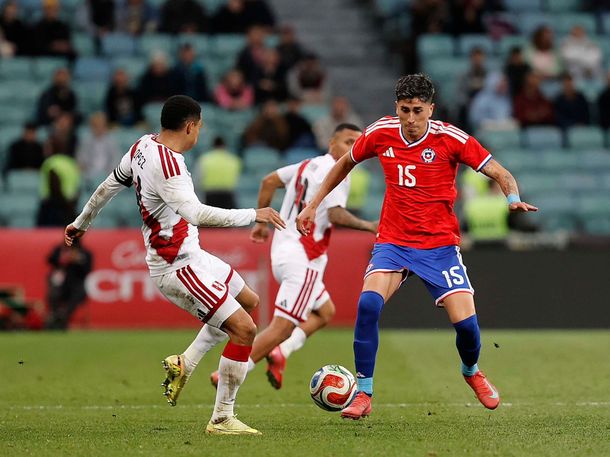 Video: Perú desperdició una oportunidad clave y terminó cayendo ante Chile en Sochi