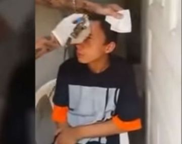 El tatuador le dio una lección que jamás olvidará