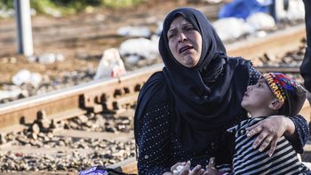 polemica: dinamarca analiza confiscar joyas y dinero a los refugiados polemica: dinamarca analiza confiscar joyas y dinero a los refugiados