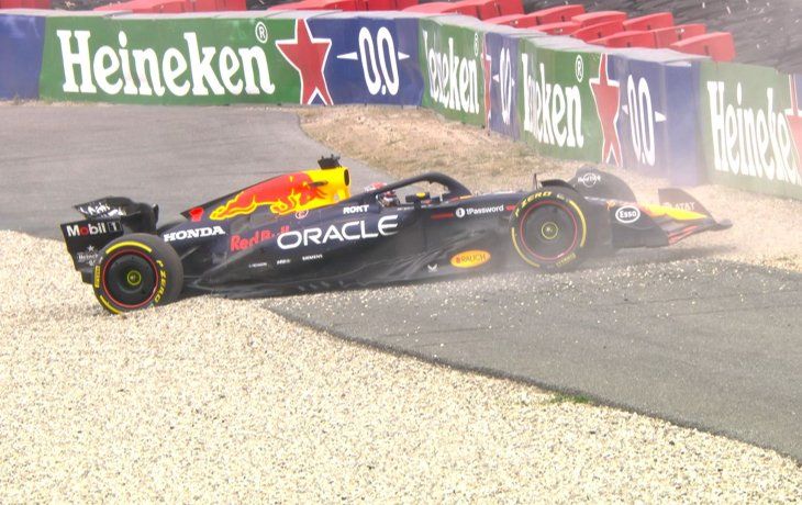 Max Verstappen se fue a la grava en la Práctica Libre 1 del GP de Países Bajos