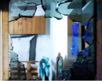 Muere al quedar en medio de un tiroteo 