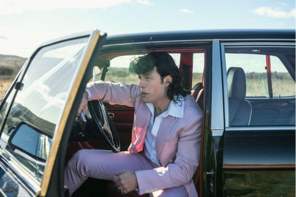 Leo Rizzi explora la transformación radical del amor en Choque