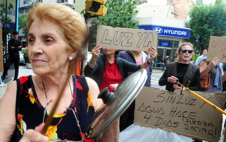 Hubo protestas por falta de luz en la Ciudad y el Conurbano