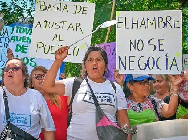 Protesta frente a la Quinta de Olivos para reclamar alimentos
