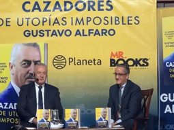 alfaro presento el libro del camino de la seleccion de ecuador a qatar alfaro presento el libro del camino de la seleccion de ecuador a qatar