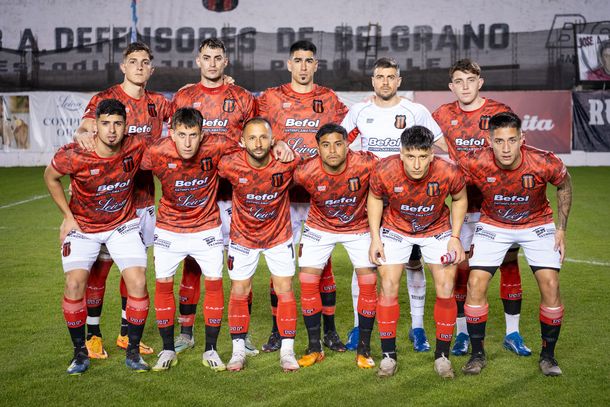 Jugó en Racing, estuvo cerca de Boca en este mercado de pases y será refuerzo de Defensores de Belgrano