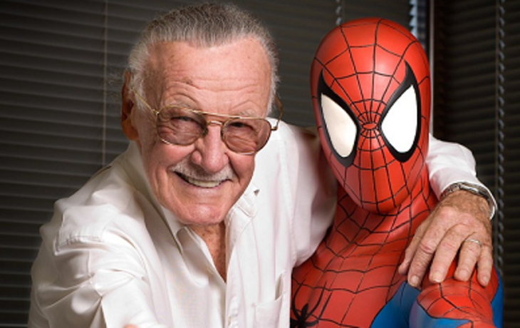 Stan Lee, el padre del Universo Marvel, enfrenta una acusación grave