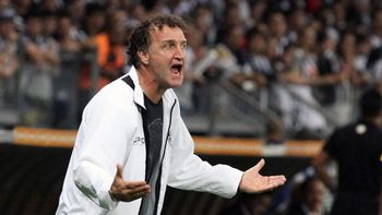 el campeon mineiro dio una conferencia muy poco seria el campeon mineiro dio una conferencia muy poco seria