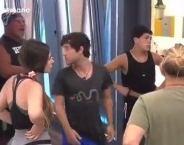 La prueba del presupuesto terminó en escándalo: fuertes insultos entre todos