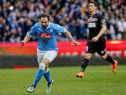 ¿ya es mas que maradona? higuain hablo de la comparacion con diego ¿ya es mas que maradona? higuain hablo de la comparacion con diego