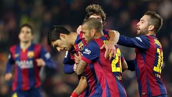 el barcelona dejo la crisis atras y aplasto al elche el barcelona dejo la crisis atras y aplasto al elche