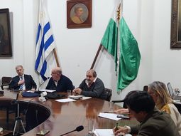 La Federación Rural remarcó el hecho de que a los productores no les sirve el tipo de cambio actual. La Federación Rural remarcó el hecho de que a los productores no les sirve el tipo de cambio actual.