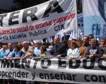 Ctera anunció un paro nacional de docentes para el 24 de agosto