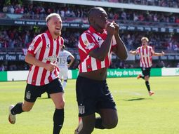 Estudiantes se impone 2-0 ante Gimnasia en el clásico platense