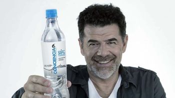 cierra la marca de julian weich que donaba el 50% de su recaudacion cierra la marca de julian weich que donaba el 50% de su recaudacion