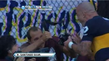 la locura de silva tras el gol del empate en el superclasico la locura de silva tras el gol del empate en el superclasico