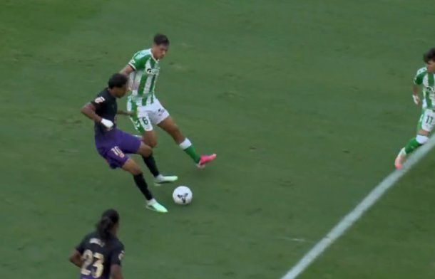 Golazo de Lamine Yamal ante Betis