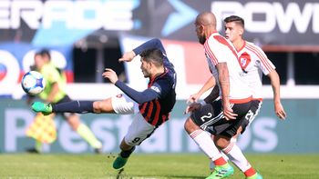 La pirueta de Blandi que abrió el marcador en el Nuevo Gasómetro La pirueta de Blandi que abrió el marcador en el Nuevo Gasómetro