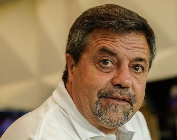 Caruso quiere construir una cárcel sobre el agua en el Río de la Plata