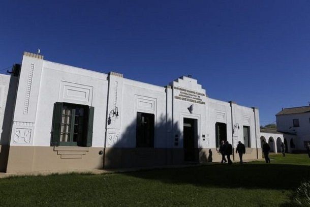 Encuentran un kilo de marihuana en una escuela de la Provincia