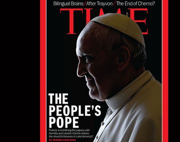 Polémica por los cuernitos del Papa en Time