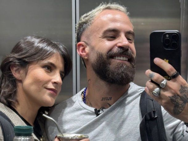 No paran: un cruce de versos entre Lola del Carril y Marc Crosas encendió las redes