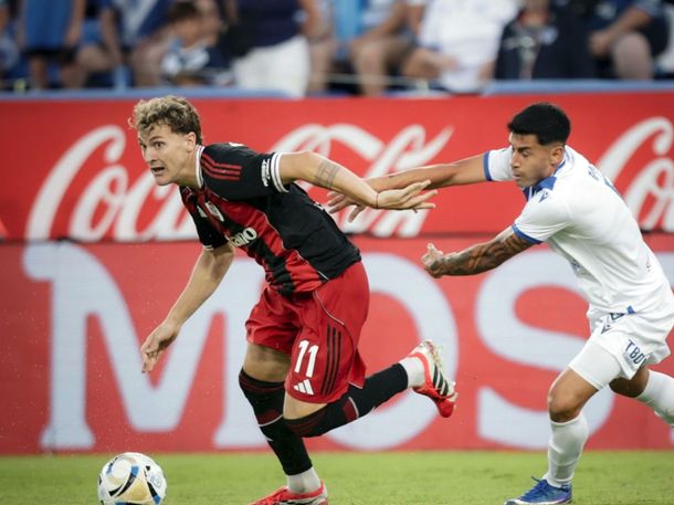 Un hincha expuso a Facundo Colidio en River: 11 toques, 11 errores en la derrota ante Vélez