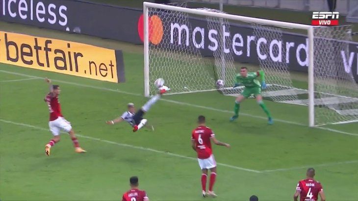 VIDEO: El espectacular golazo de Zaracho contra River