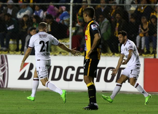 Lanus enfrenta a The Strongest por la Libertadores