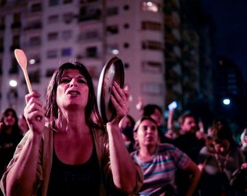 Cacerolazos en todo el país contra la Ley Bases y la represión policial