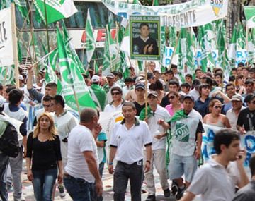 Obreros de Maestranza piden aumentos del 45% por Ganancias e Inflación