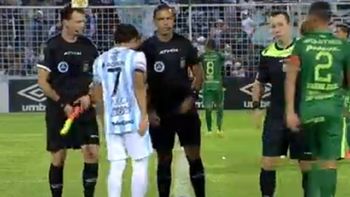 El jugador se divirtió con Penel