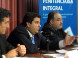 la reforma al codigo procesal no afecta la politica migratoria la reforma al codigo procesal no afecta la politica migratoria