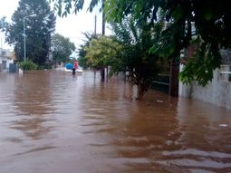 el gobierno creo el comite de crisis por las inundaciones en el litoral el gobierno creo el comite de crisis por las inundaciones en el litoral
