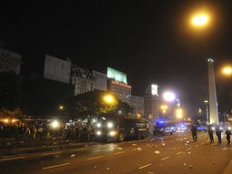 dirigentes de boca repudian los destrozos en el obelisco dirigentes de boca repudian los destrozos en el obelisco