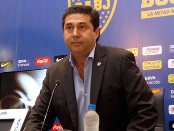 Angelici asume la cuarta parte de la responsabilidad
