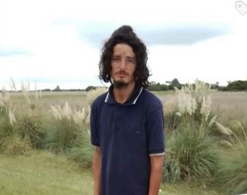 Intentan rastrear a los familiares de un joven con signos de demencia hallado en la ruta camino a Pinamar