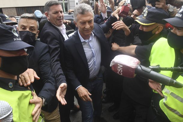 Macri miente