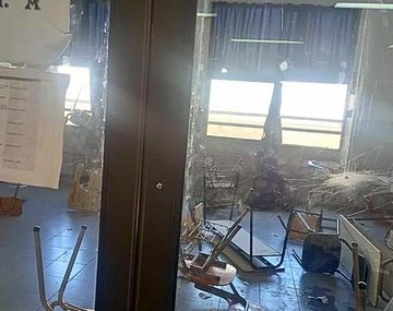 Más de 150 alumnos de prestigioso colegio quedaron libres por destrozar la escuela