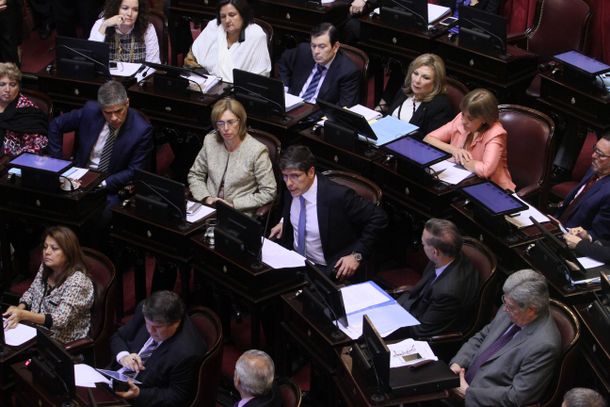 El Senado aprobó el Presupuesto 2016 y lo convirtió en ley