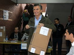 #eleccion2015 macri voto con cuestionamientos al sistema electoral: es arcaico #eleccion2015 macri voto con cuestionamientos al sistema electoral: es arcaico