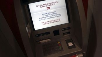 bancarios en paro amenazan: va a faltar plata en los cajeros bancarios en paro amenazan: va a faltar plata en los cajeros