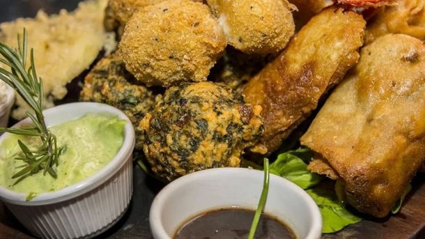 Las picadas vegetarianas son una opción muy solicitada en estos tiempos. Las picadas vegetarianas son una opción muy solicitada en estos tiempos.