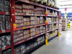 se derrumbaron las ventas en los supermercados mayoristas: tuvieron una caida del 6,3% interanual se derrumbaron las ventas en los supermercados mayoristas: tuvieron una caida del 6,3% interanual