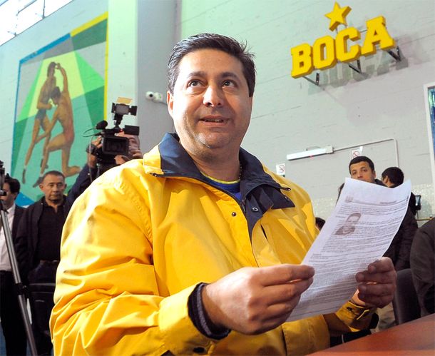 Si Boca se va a la B, termino mi mandato y me voy a mi casa