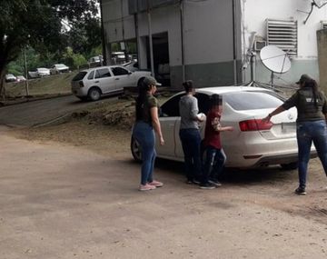 La mujer y su hijo fueron rescatados esta semana