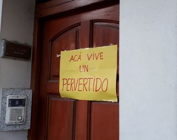 Escracharon la casa de Gustavo Rivas en Gualeguaychú